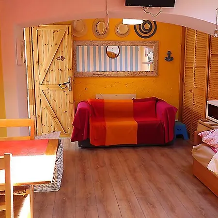 U Rybaka Homestay