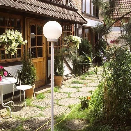 U Rybaka 홈스테이 *