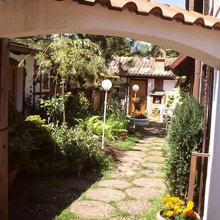 U Rybaka 홈스테이 소포트